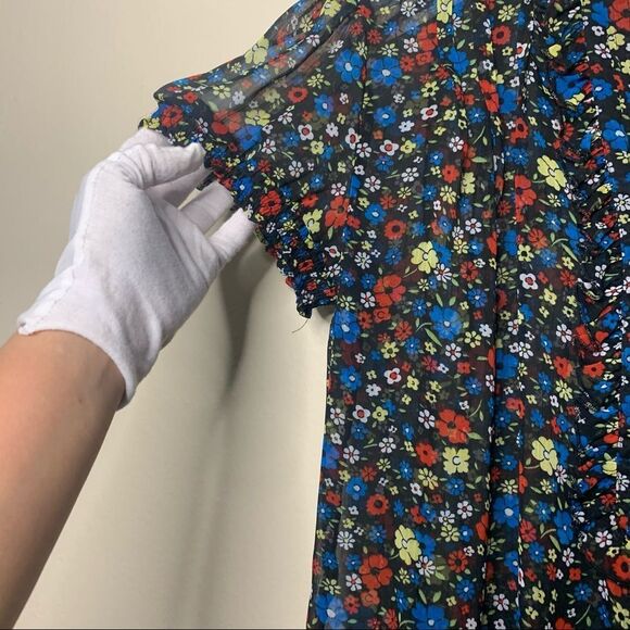 FOREVER 21 Sheer Floral Blouse - Picture 6 of 8